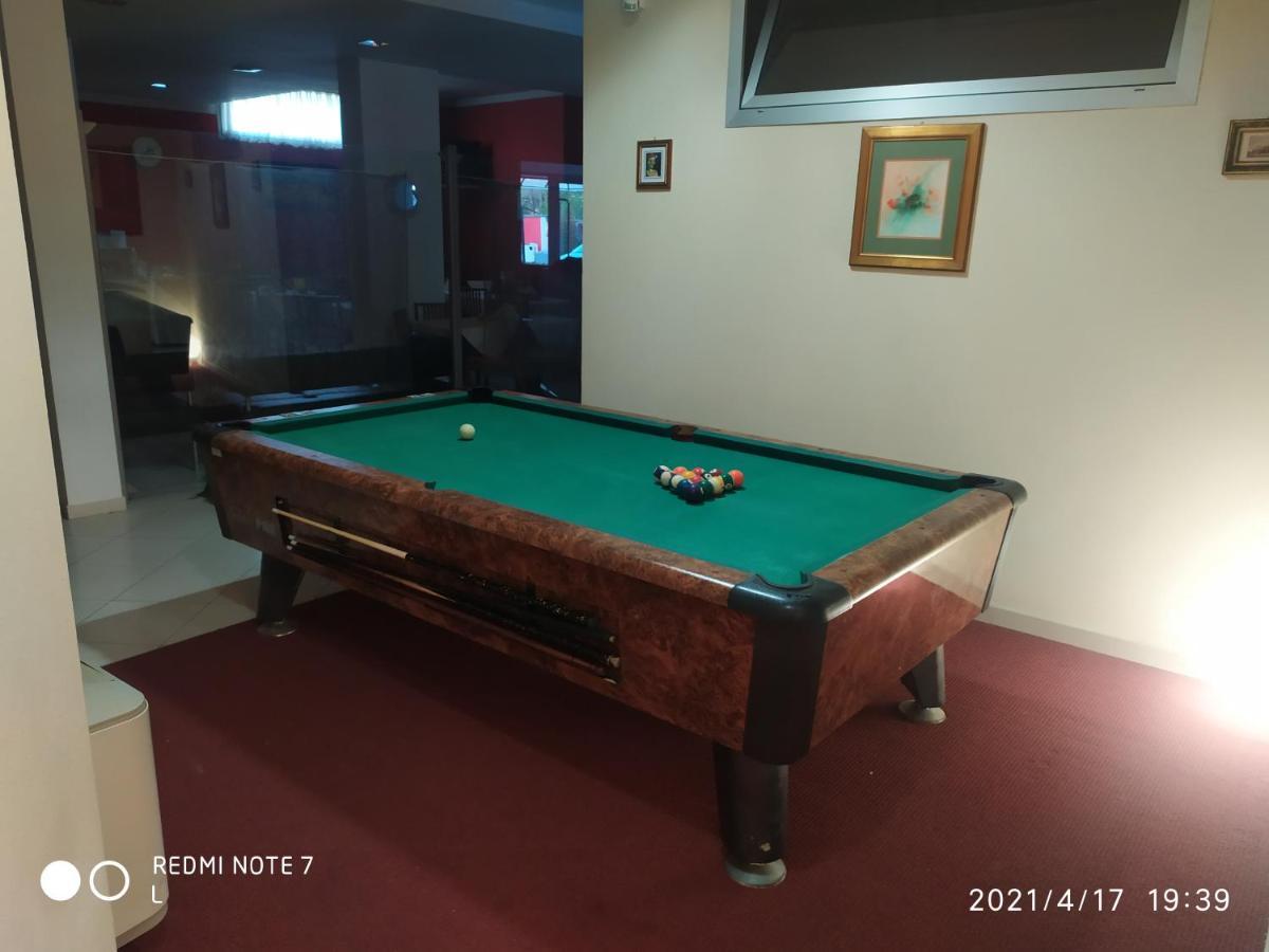 Borgo San Martino Hotel บรา ภายนอก รูปภาพ