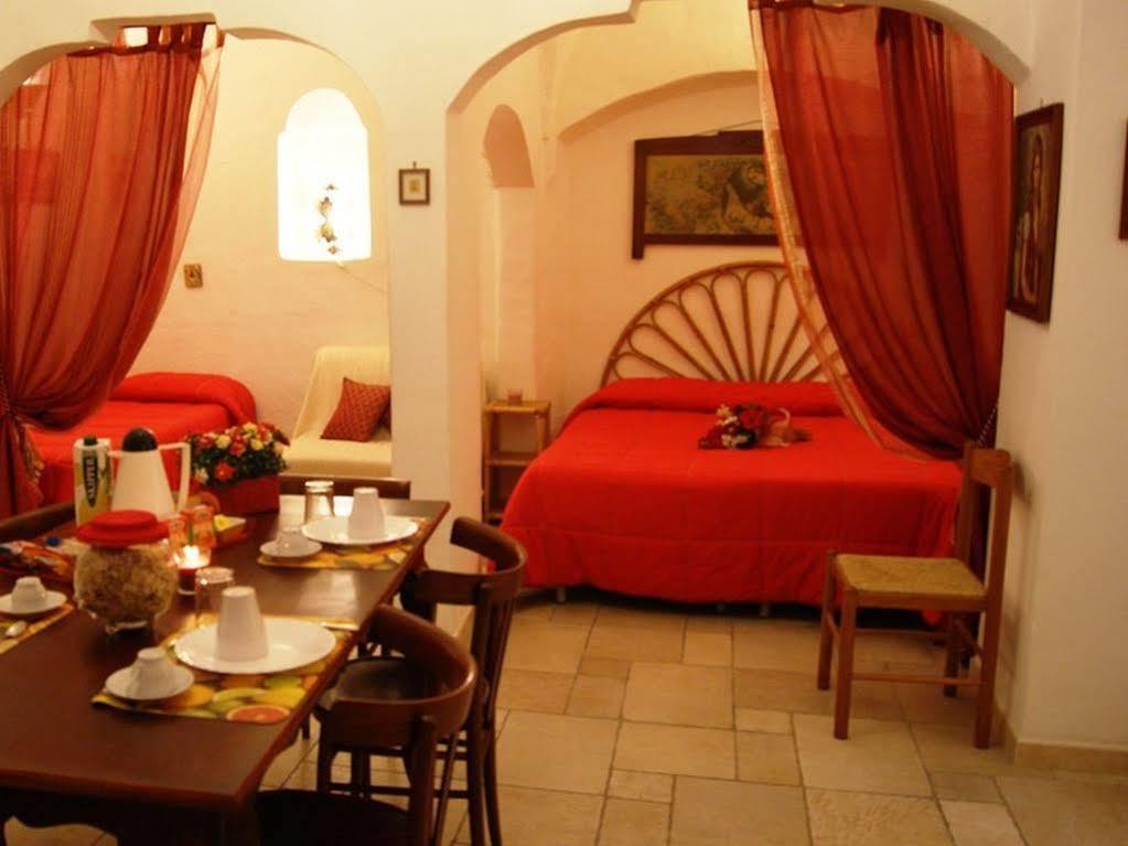 Borgo San Martino Hotel บรา ภายนอก รูปภาพ